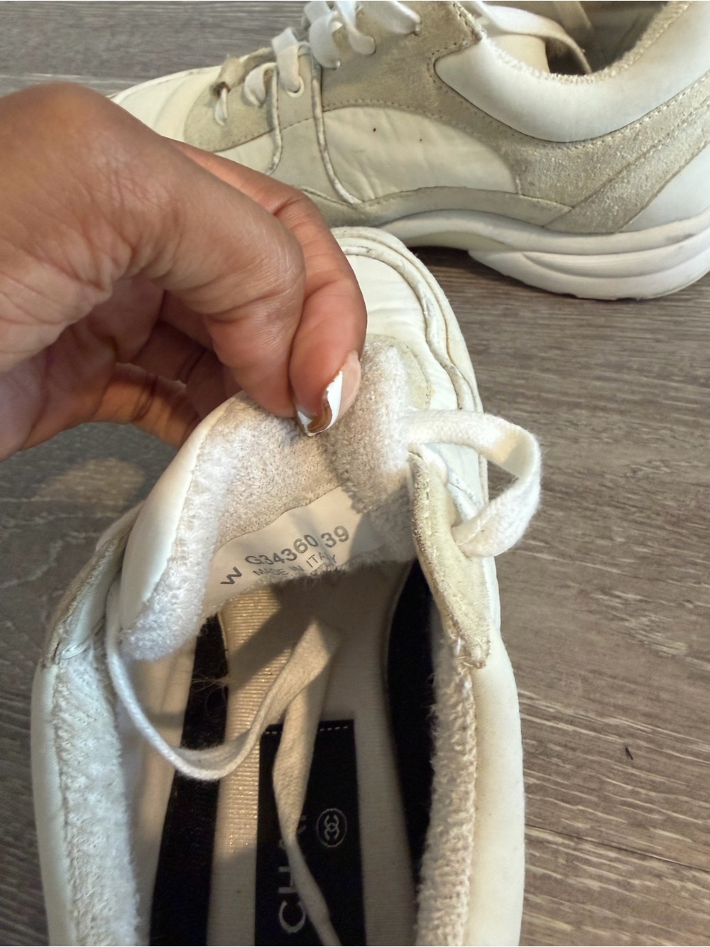 CHANEL Cream & White CC Logo Suede Nylon Trainer - Picture 3 of 3